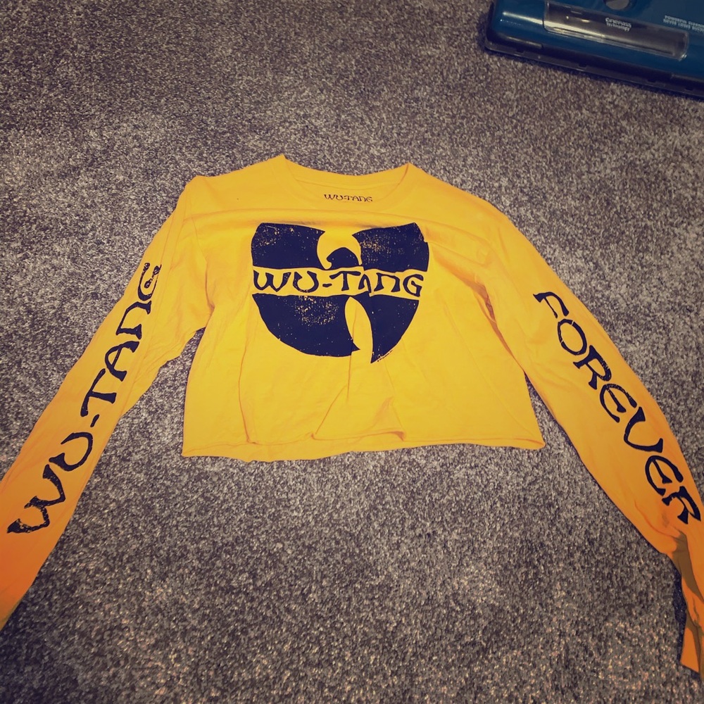 Cropped long sleeve